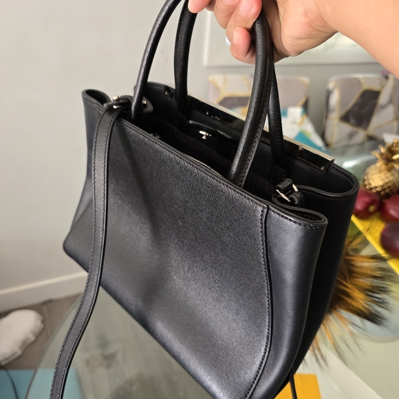 Authentic FENDI 2 JOURS - Picture 4 of 13